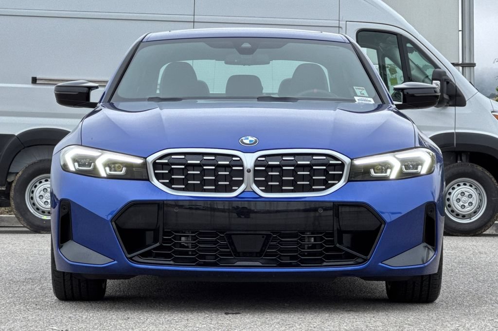 Used 2025 BMW M340i RWD image 8