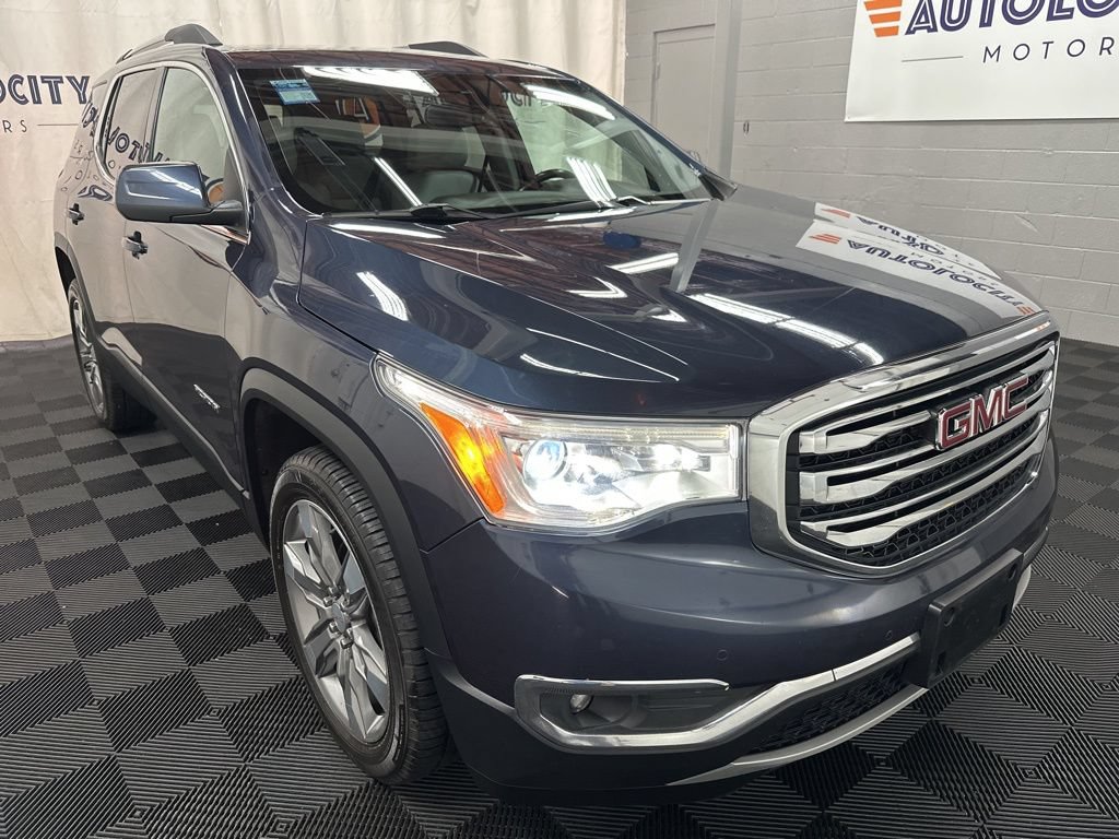 Used 2018 GMC Acadia SLT AWD/4WD image 3