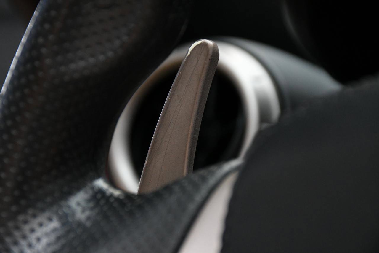 Used 2014 Ferrari California RWD image 29