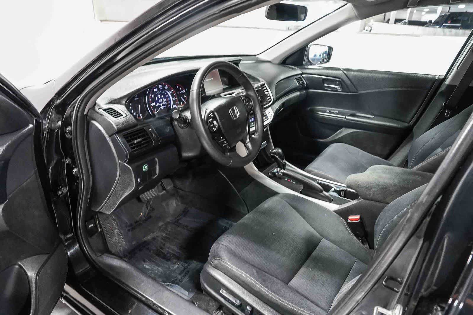 Used 2013 Honda Accord Sport image 17