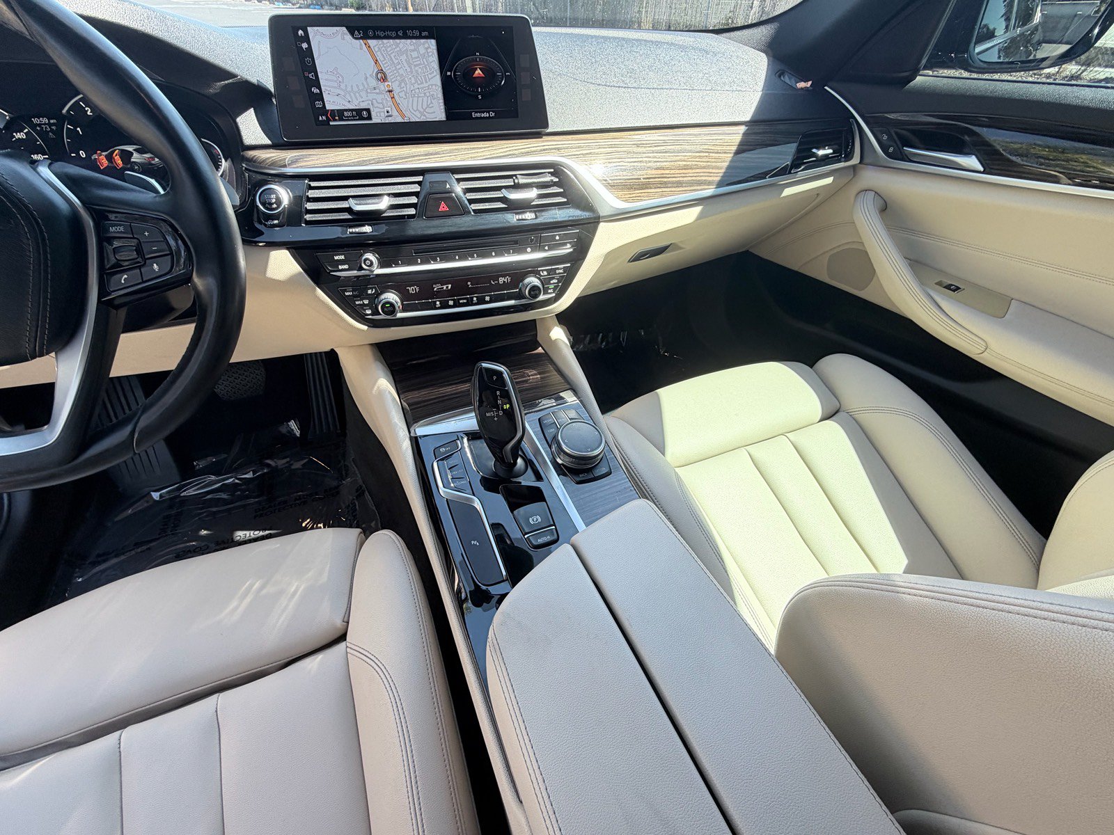 Used 2018 BMW 530i RWD image 11