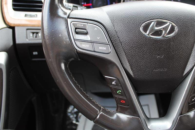 Used 2013 Hyundai Santa Fe Sport 2.0T AWD/4WD image 17
