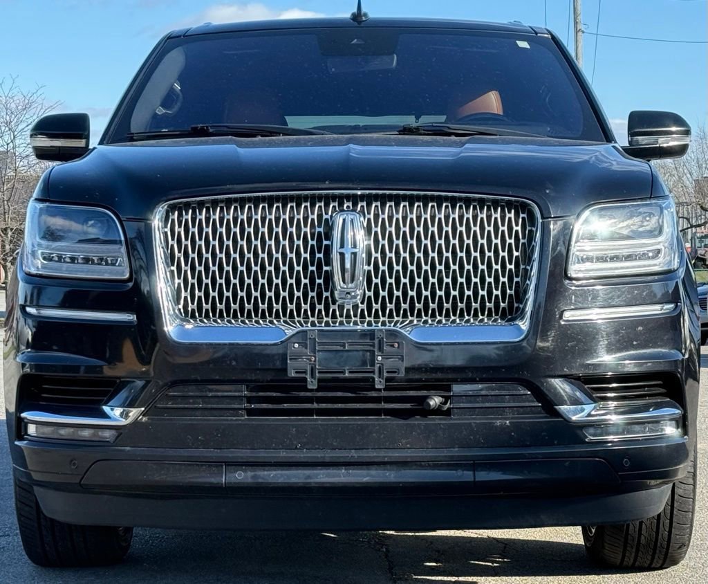 Used 2019 Lincoln Navigator Reserve AWD/4WD image 8