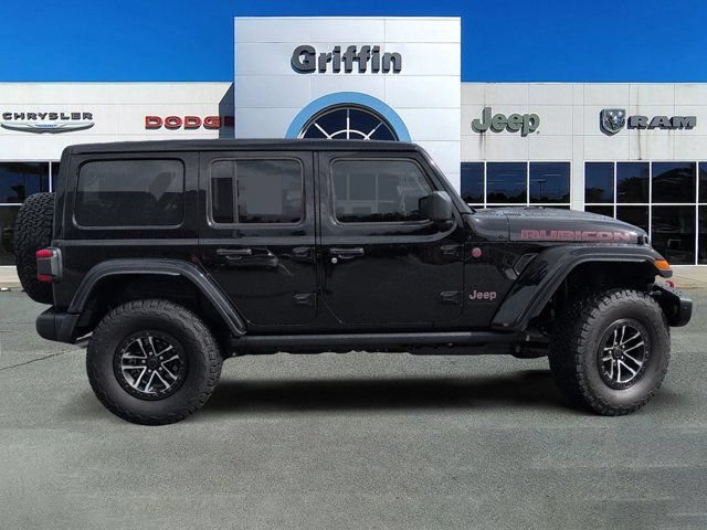 Used 2026 Jeep Wrangler Unlimited Rubicon AWD/4WD image 3