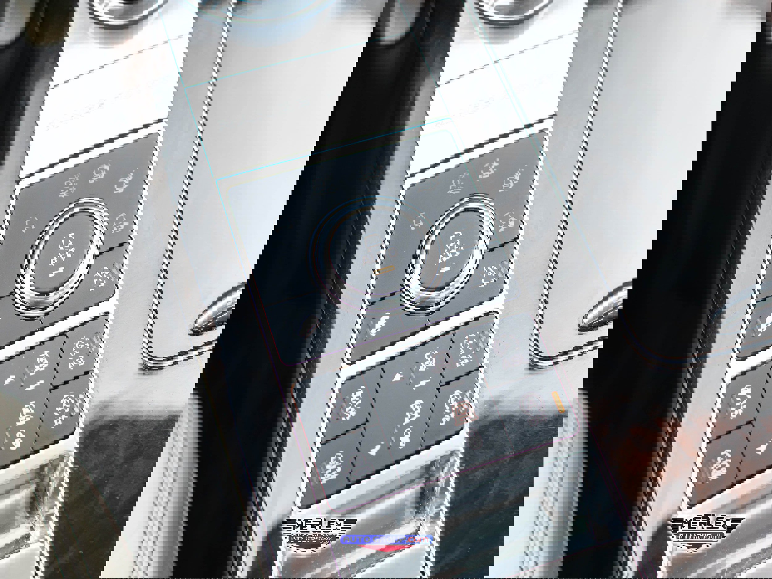 Used 2016 Land Rover Range Rover Autobiography image 38