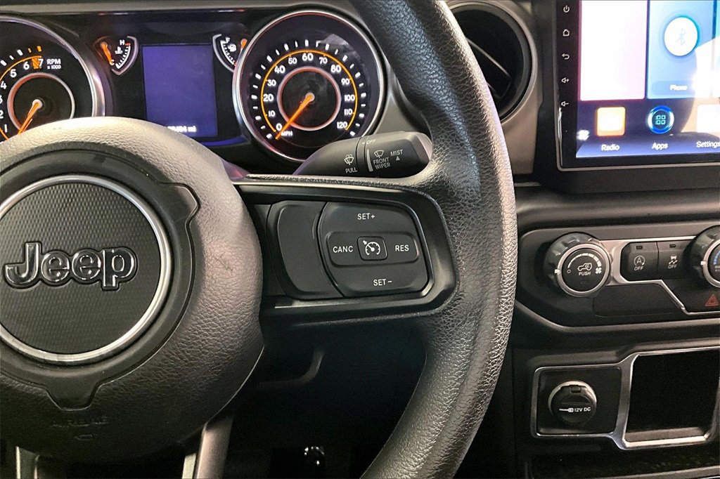 Used 2020 Jeep Gladiator Sport w/ Trailer Tow Package image 18