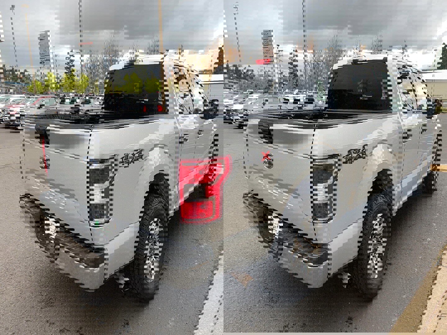 Used 2018 Ford F150 XLT image 11