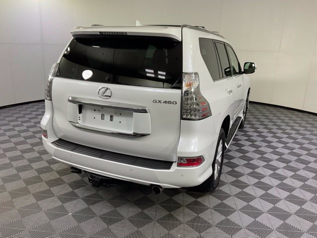 Used 2017 Lexus GX 460 AWD/4WD image 6