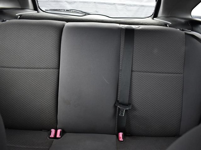 Used 2005 Ford Focus ZX5 Hatchback FWD image 9