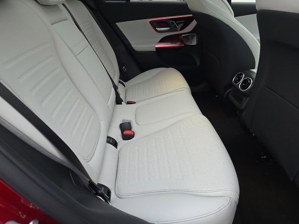 New 2026 Mercedes-Benz GLC 300 4MATIC image 21