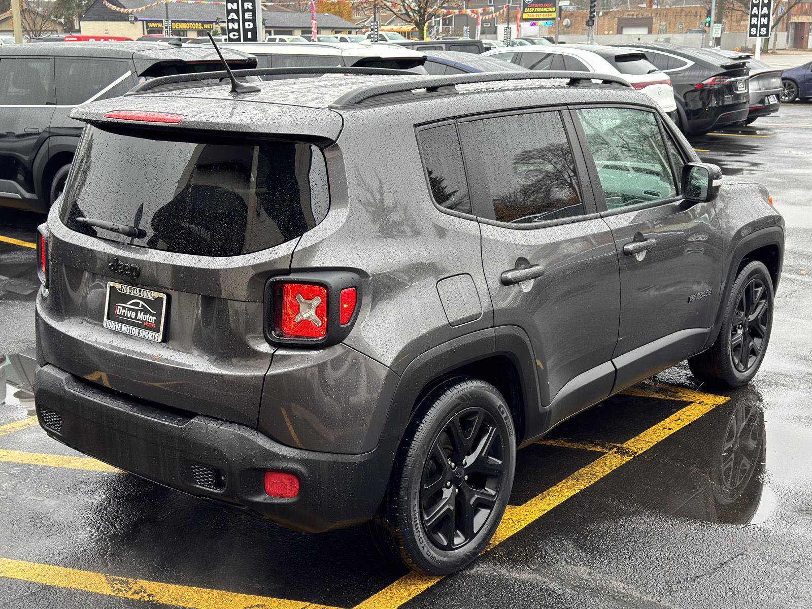 Used 2017 Jeep Renegade Altitude image 15