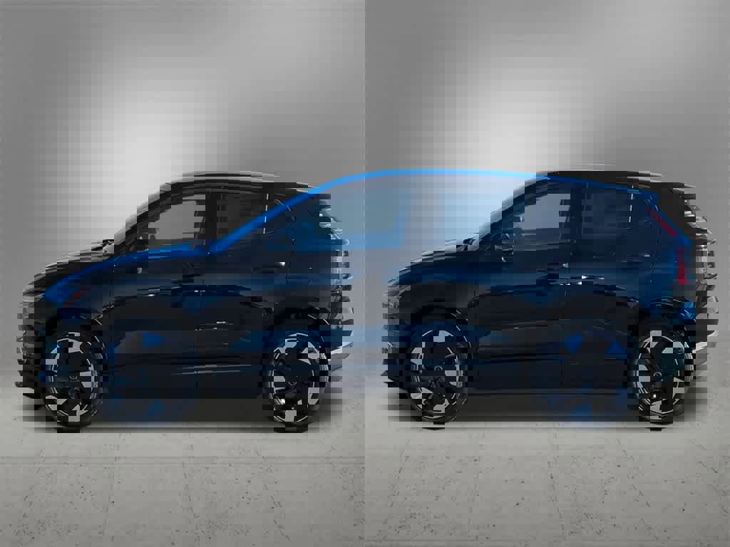 New 2025 Volvo EX30 Plus w/ Protection Package Premier image 3