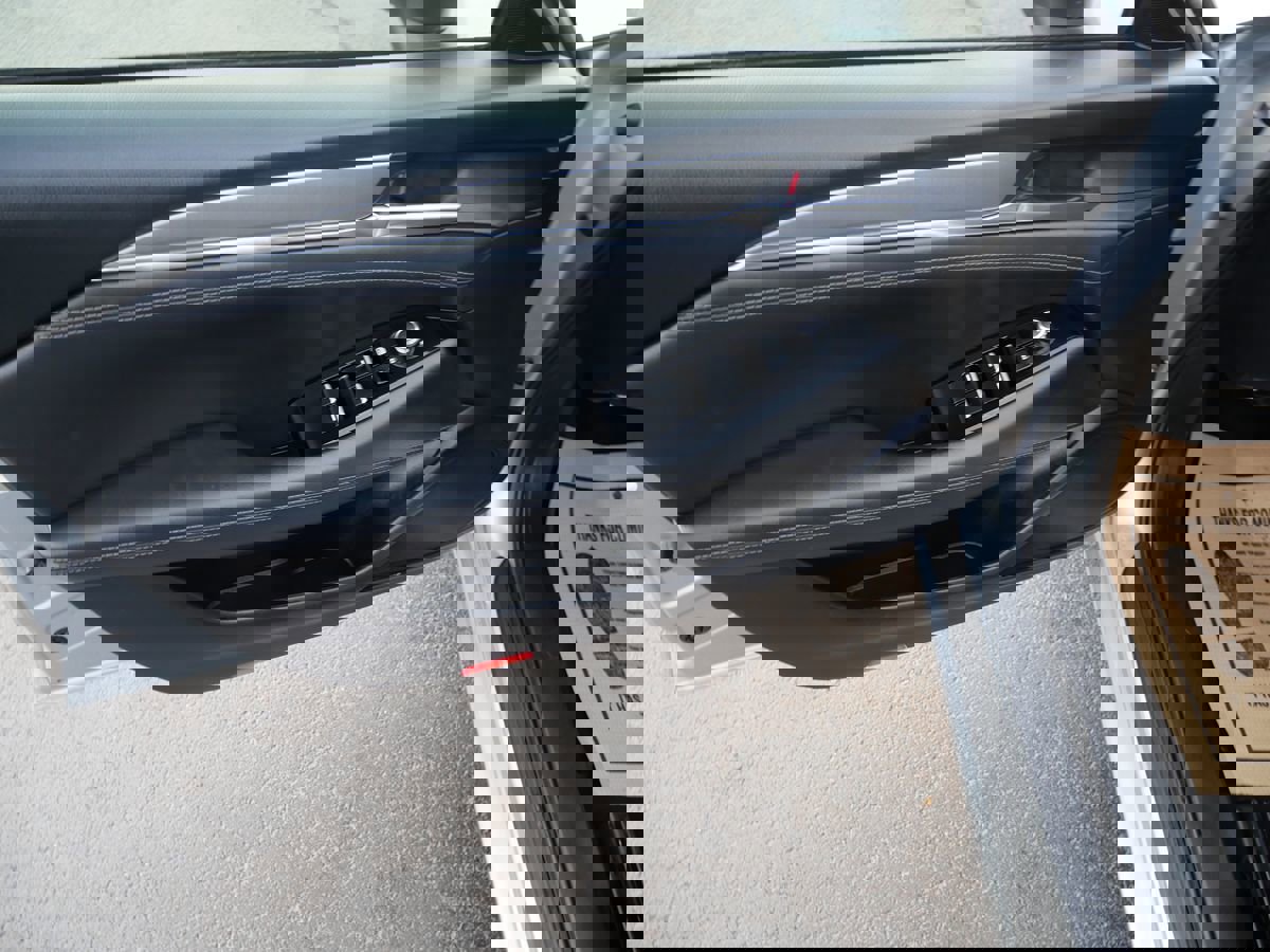 Used 2018 MAZDA MAZDA6 Sport image 16