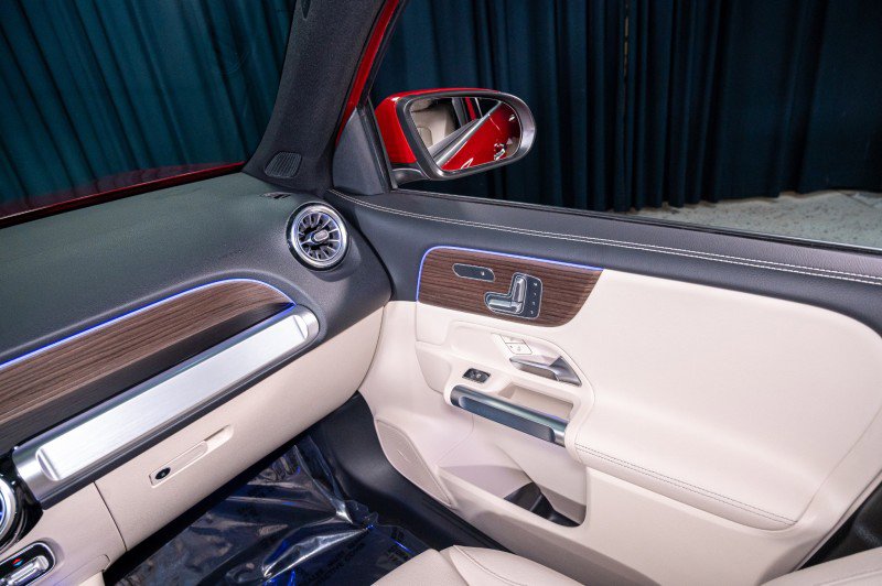 New 2026 Mercedes-Benz GLB 250 image 22