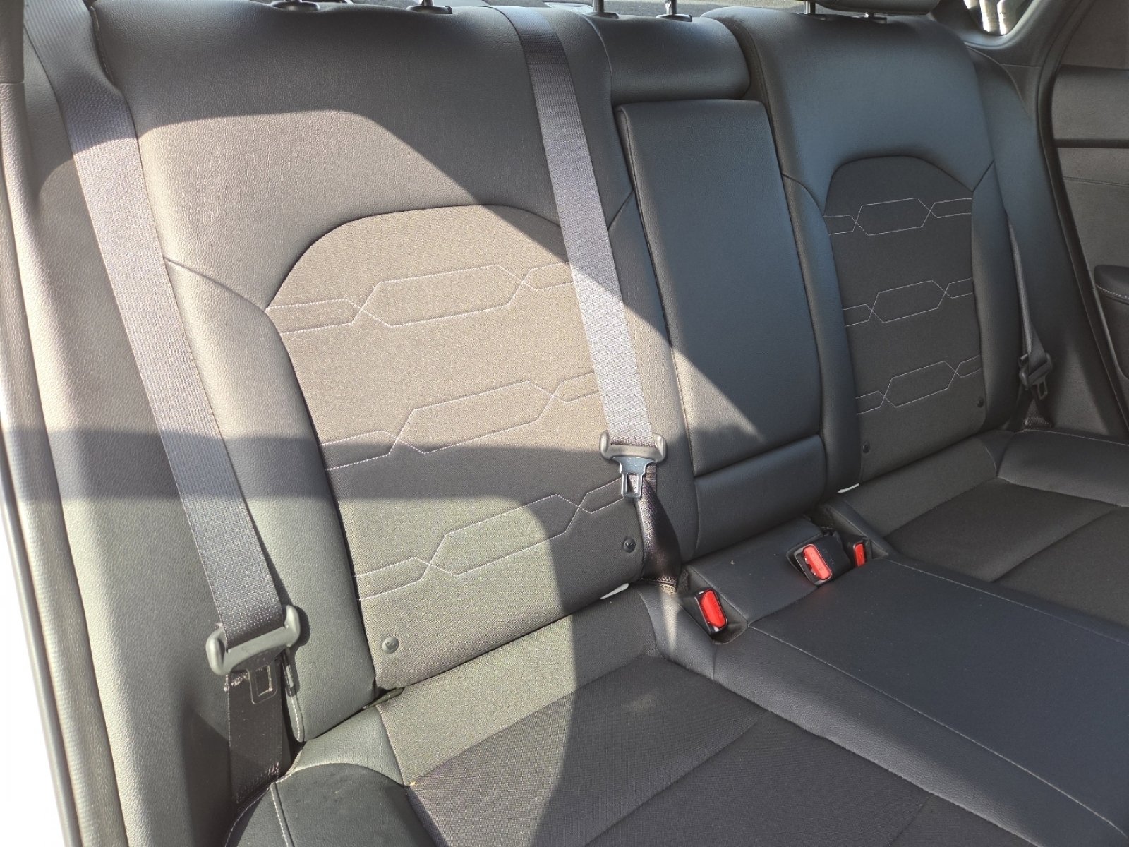 Used 2024 Kia Forte GT-Line image 22