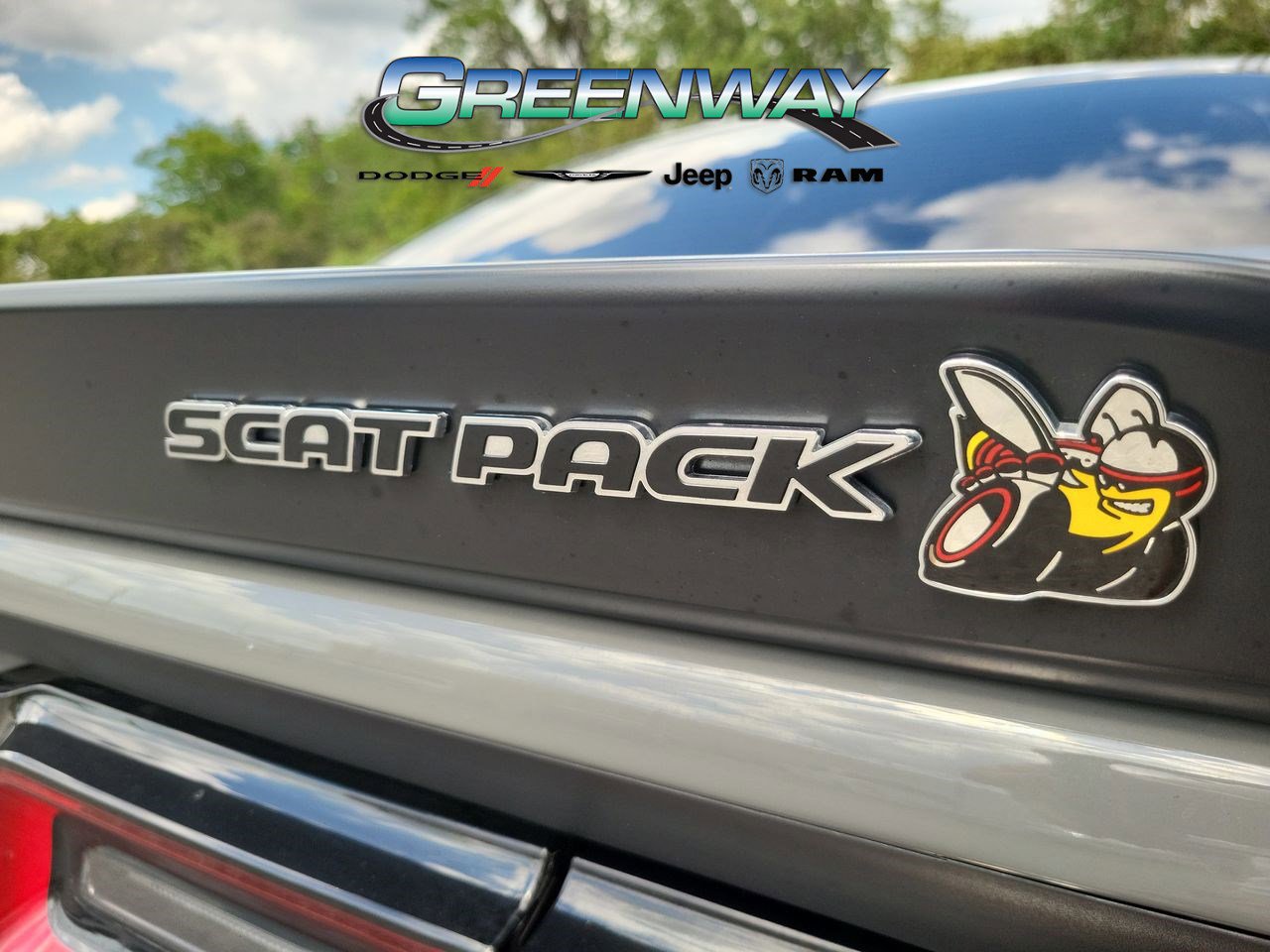 Used 2023 Dodge Challenger R/T Scat Pack RWD image 8