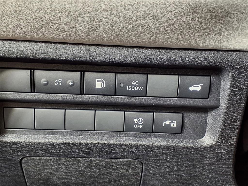 New 2025 Mitsubishi Outlander SEL image 22