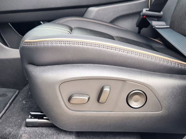 New 2026 Chevrolet Traverse High Country image 18