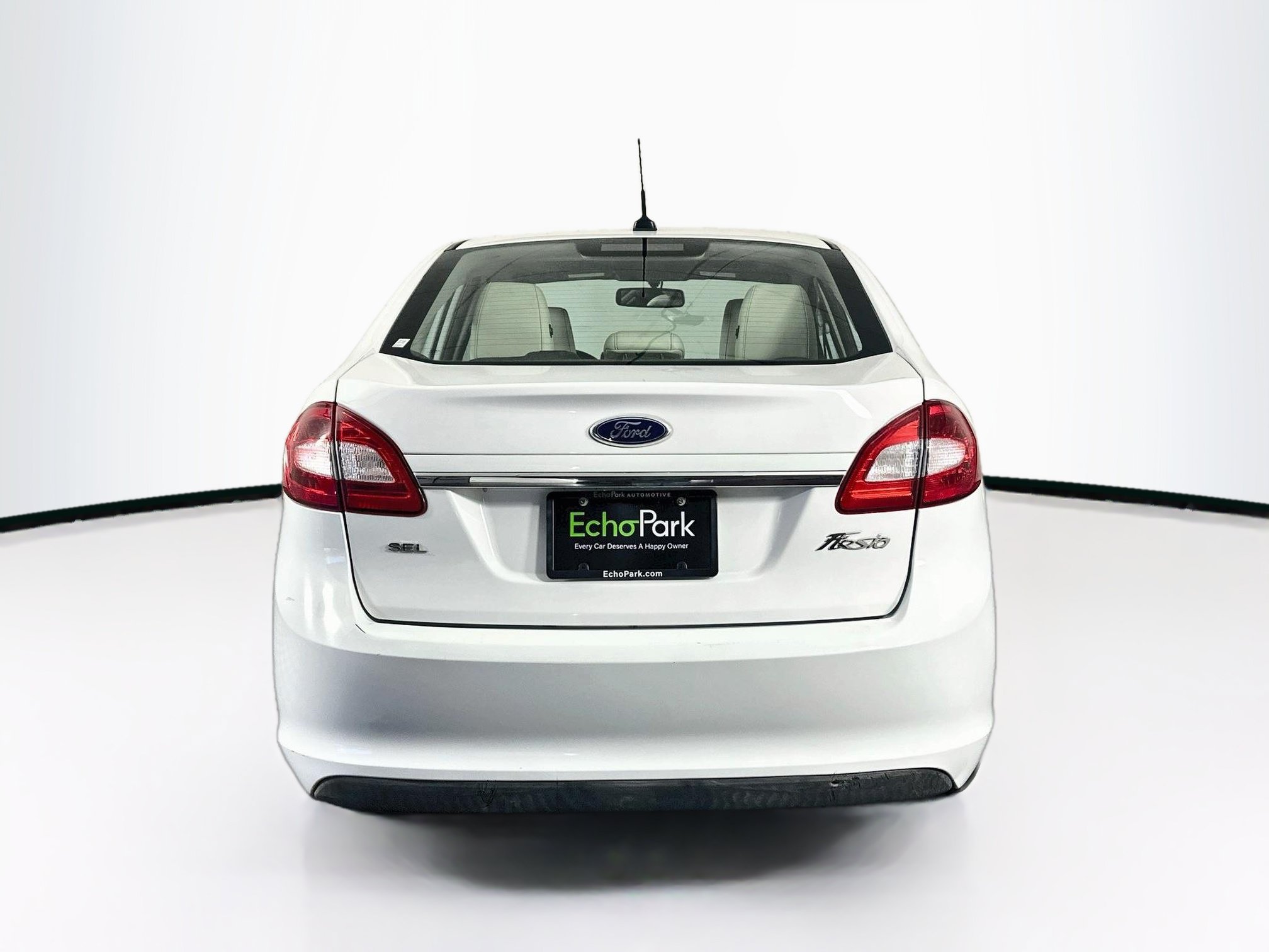 Used 2012 Ford Fiesta SEL FWD image 7