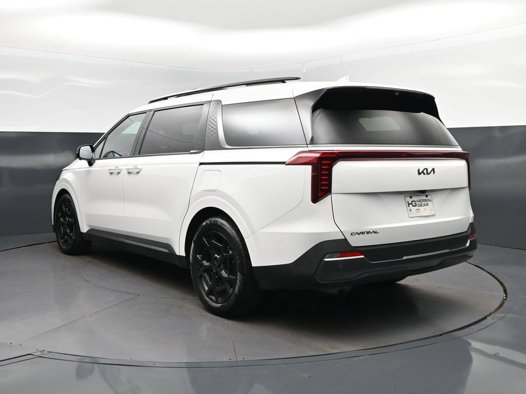 Used 2025 Kia Carnival SX Prestige FWD image 5