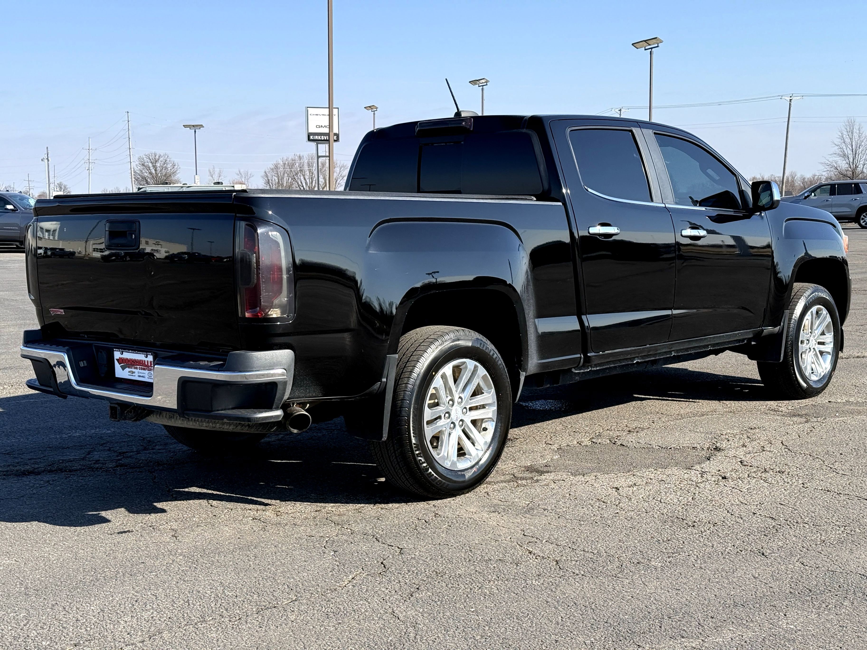 Used 2016 GMC Canyon SLT w/ Driver Alert Package image 3