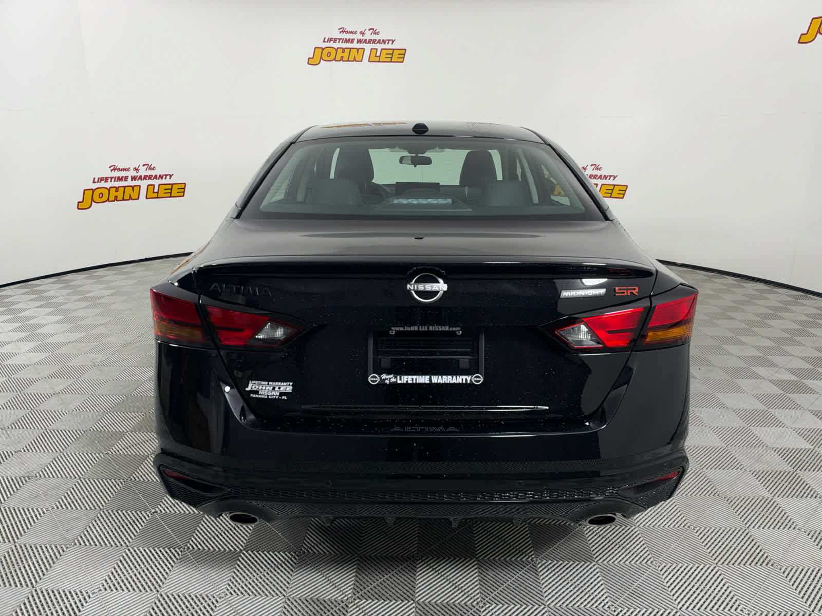 New 2026 Nissan Altima 2.5 SR w/ SR Midnight Edition Package FWD image 4