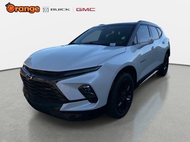 Used 2023 Chevrolet Blazer RS w/ Driver Confidence II Package AWD/4WD image 8