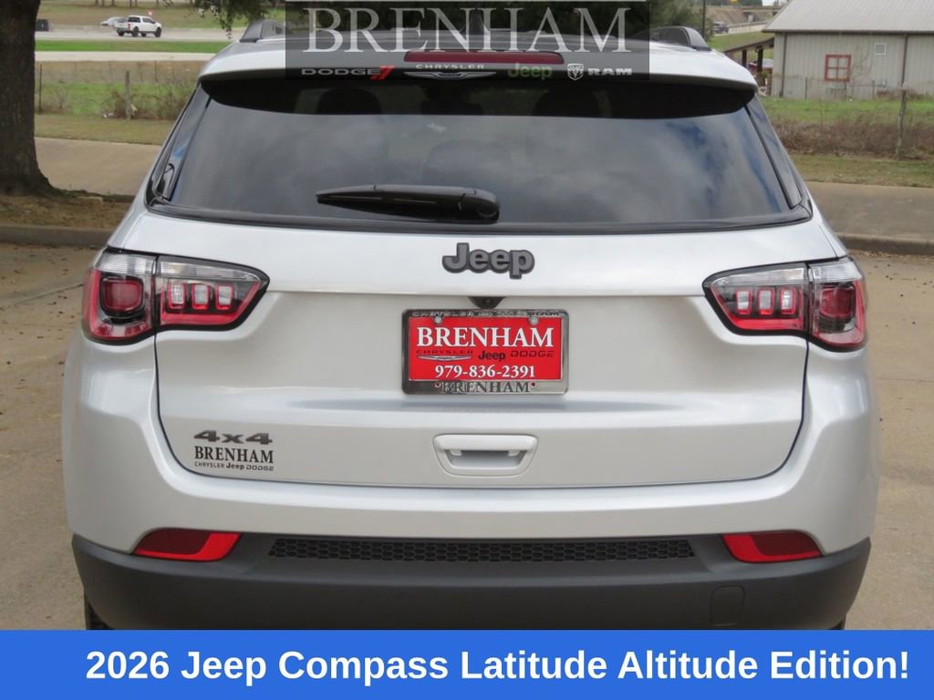 New 2026 Jeep Compass Latitude image 5