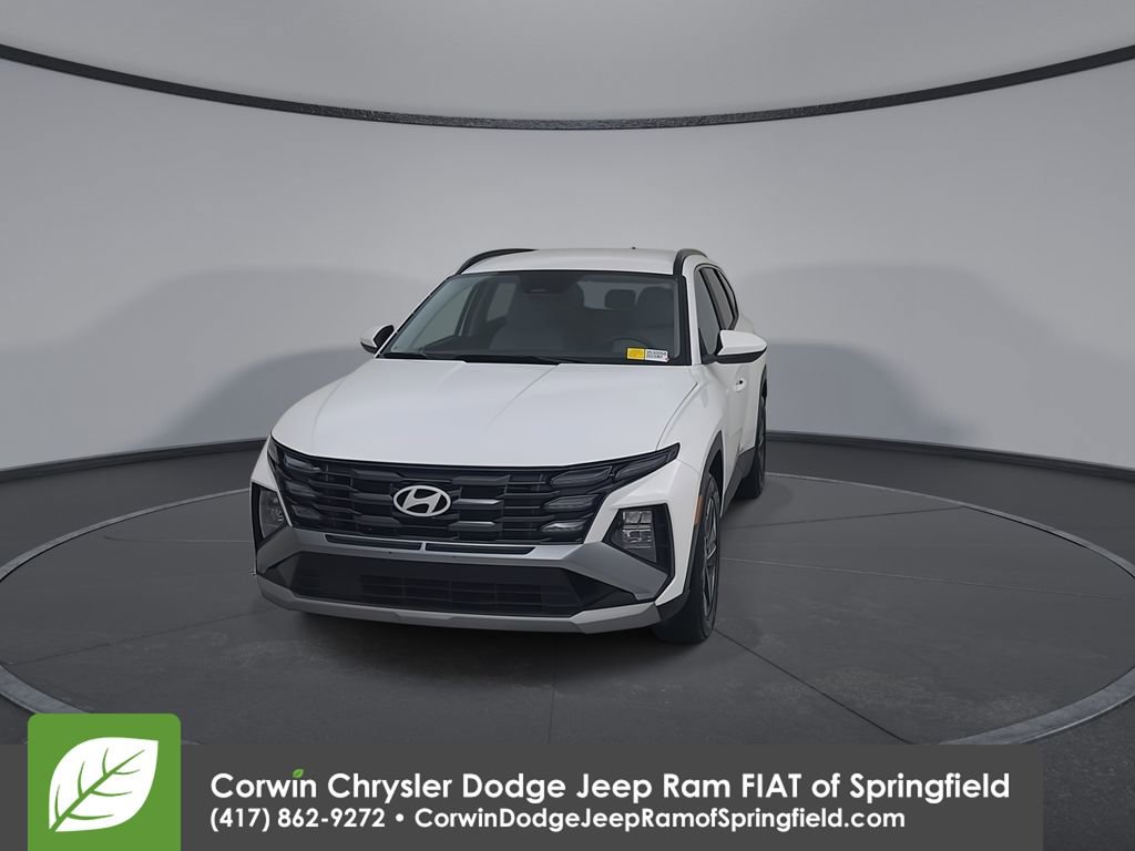 Used 2025 Hyundai Tucson SEL FWD image 4