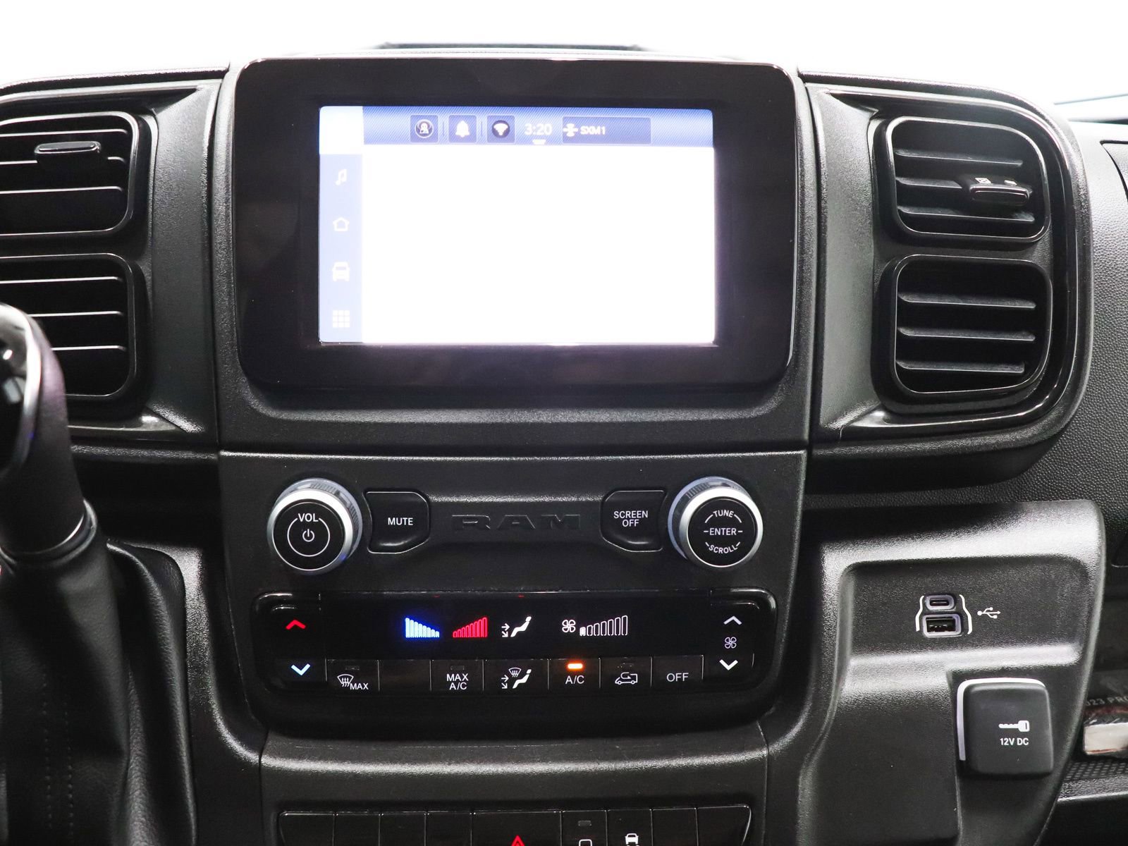 Used 2023 RAM ProMaster 2500 FWD image 29