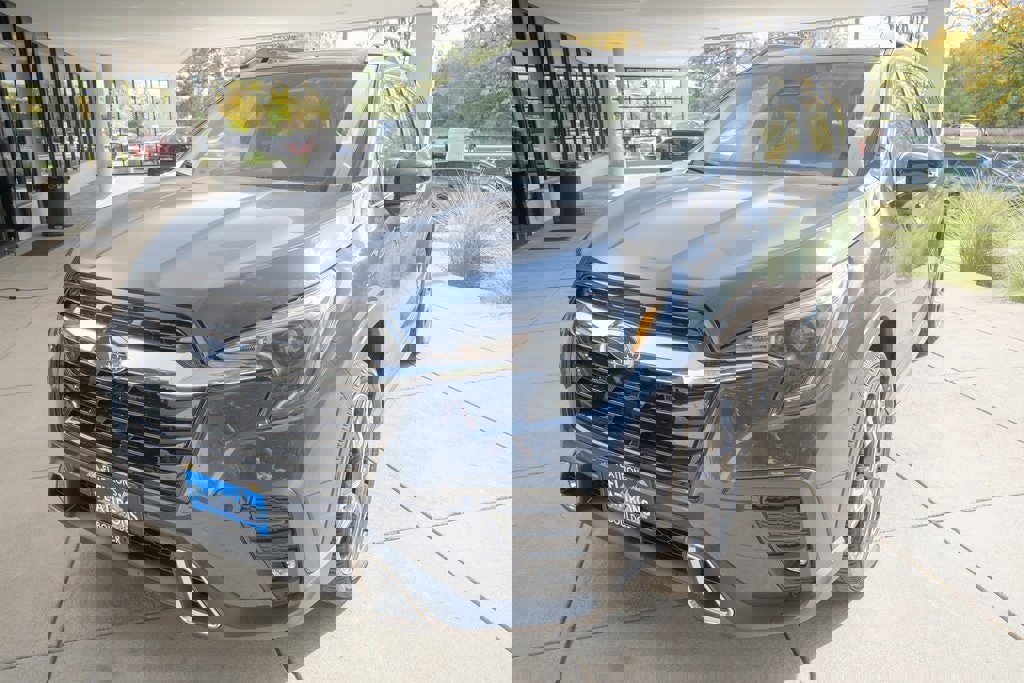New 2025 Subaru Ascent Touring image 3