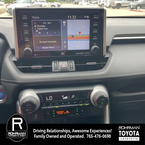 Used 2020 Toyota RAV4 Limited AWD/4WD image 10