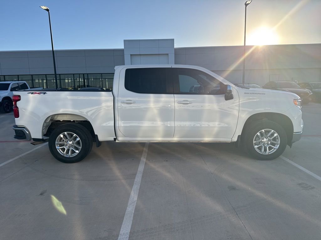 Used 2025 Chevrolet Silverado 1500 LT w/ Safety Package image 6