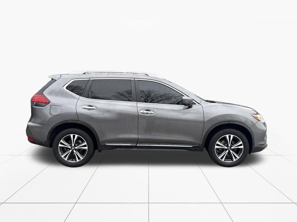 Used 2017 Nissan Rogue SL w/ SL Premium Package image 10
