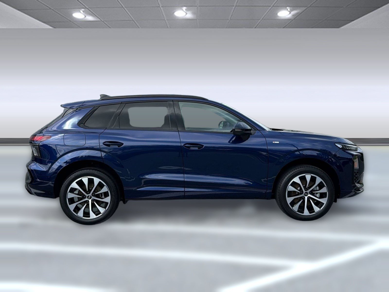 New 2026 Audi Q3 quattro 2.0T AWD/4WD image 8