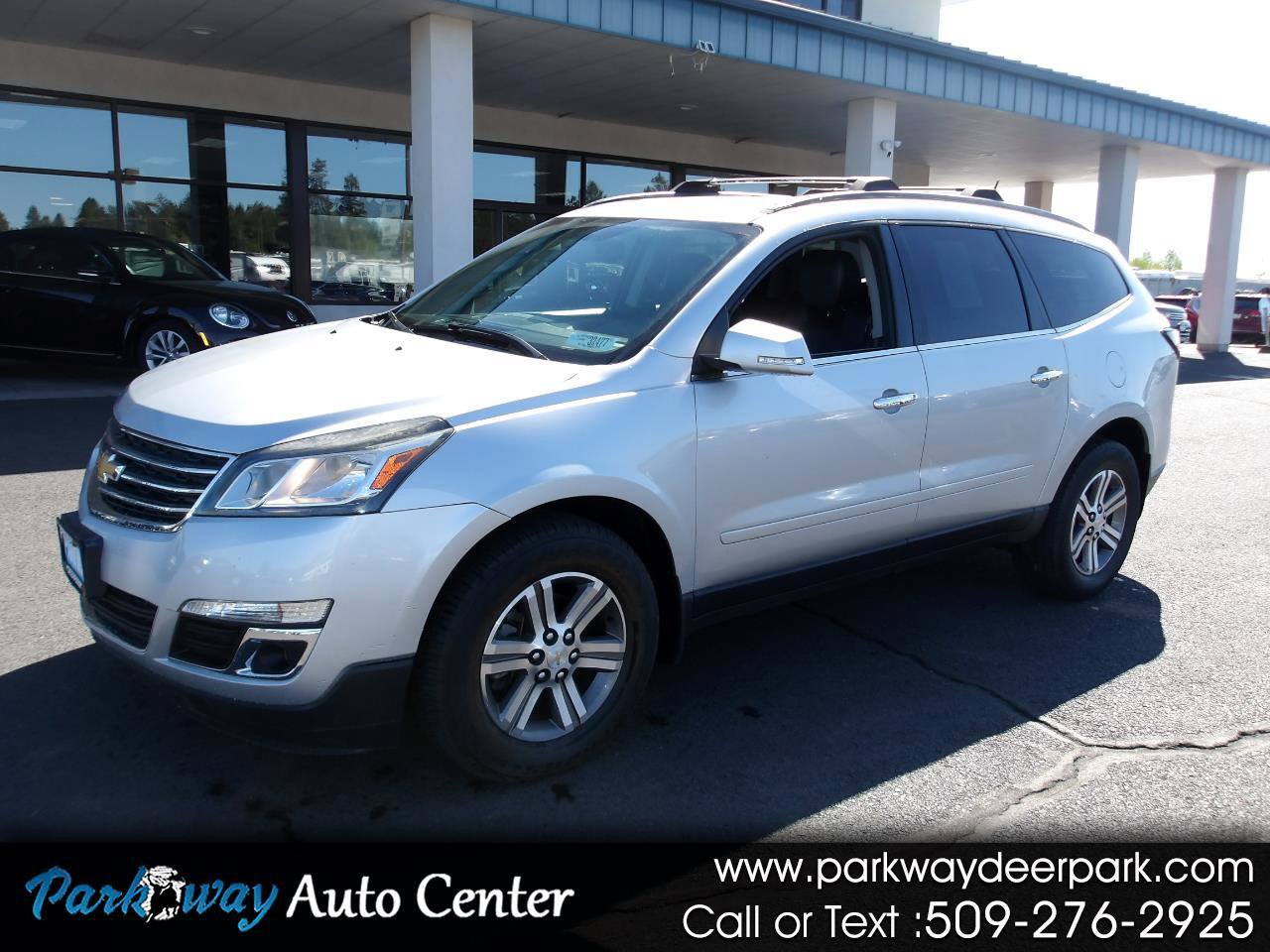 Used 2016 Chevrolet Traverse LT image 1