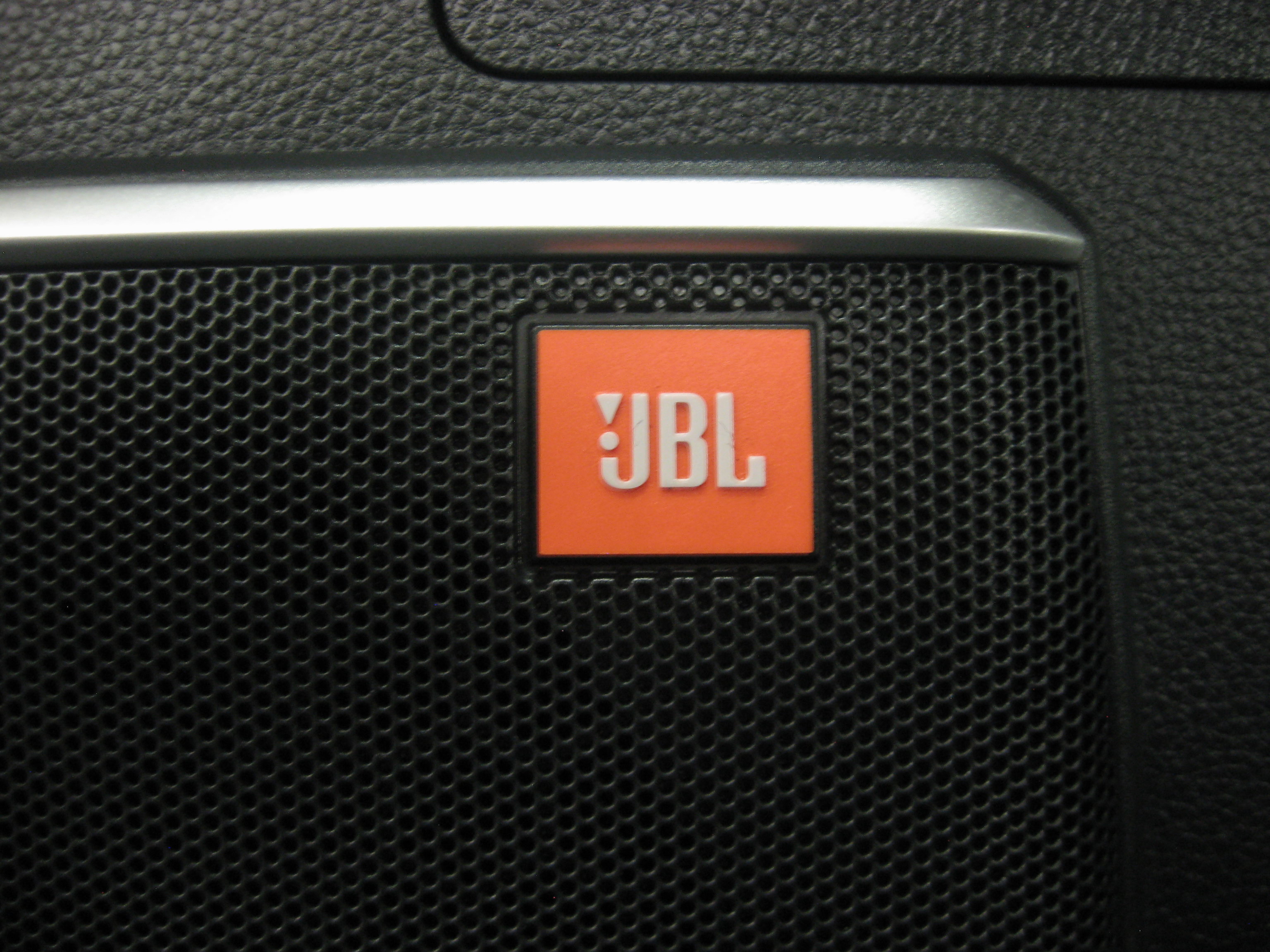 Used 2021 Toyota Venza XLE image 20