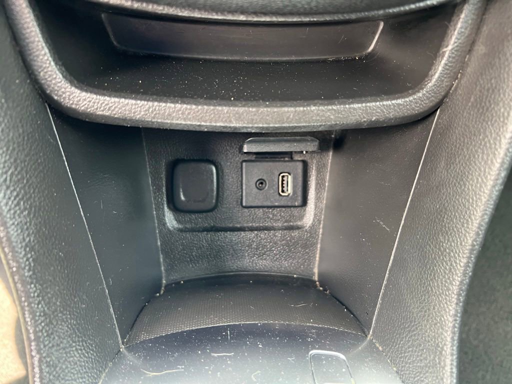 Used 2015 Buick Encore Convenience FWD image 30