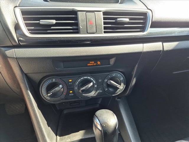 Used 2015 MAZDA MAZDA3 i Sport FWD image 14