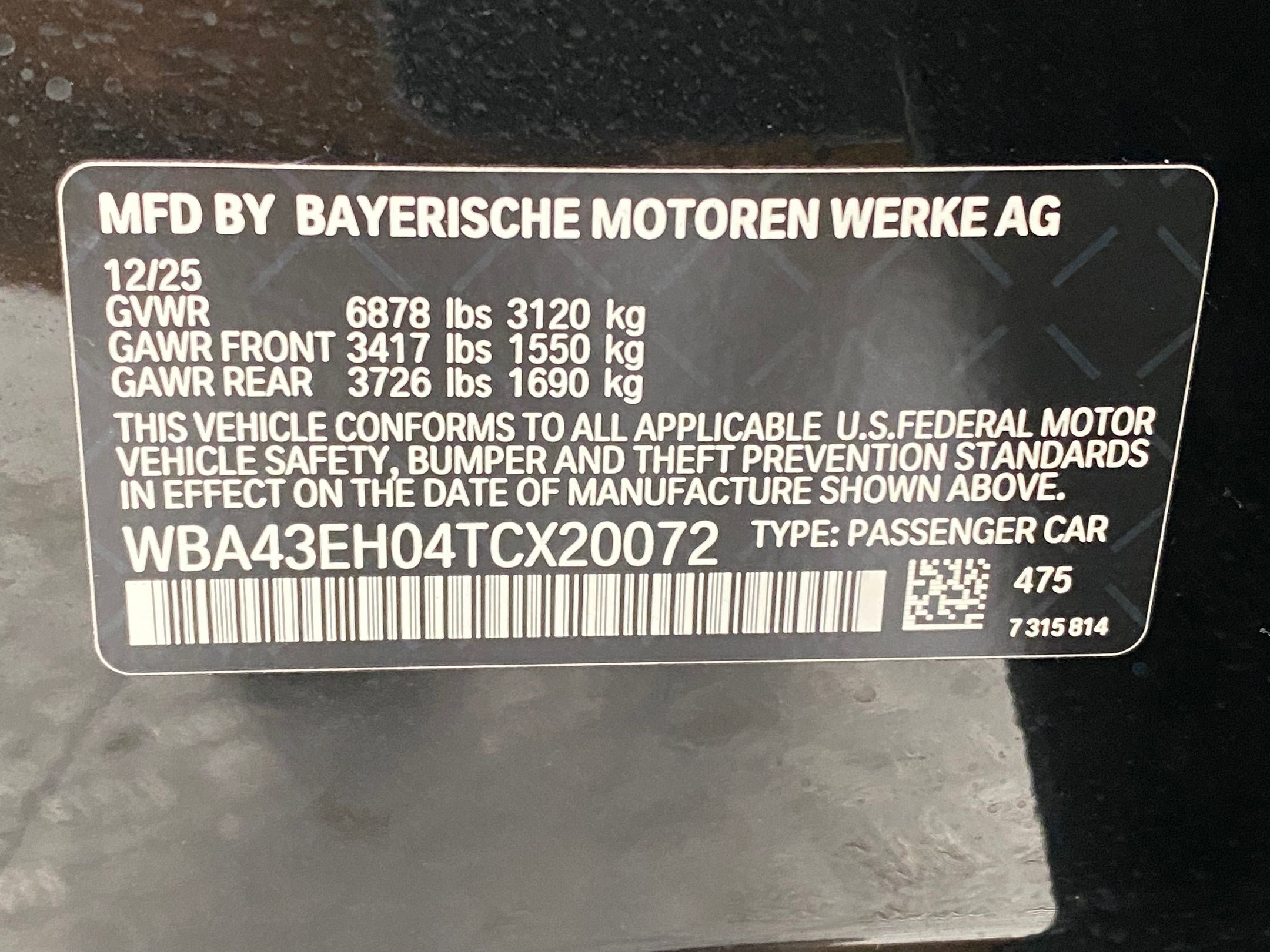 New 2026 BMW 750e xDrive w/ Premium Package image 22