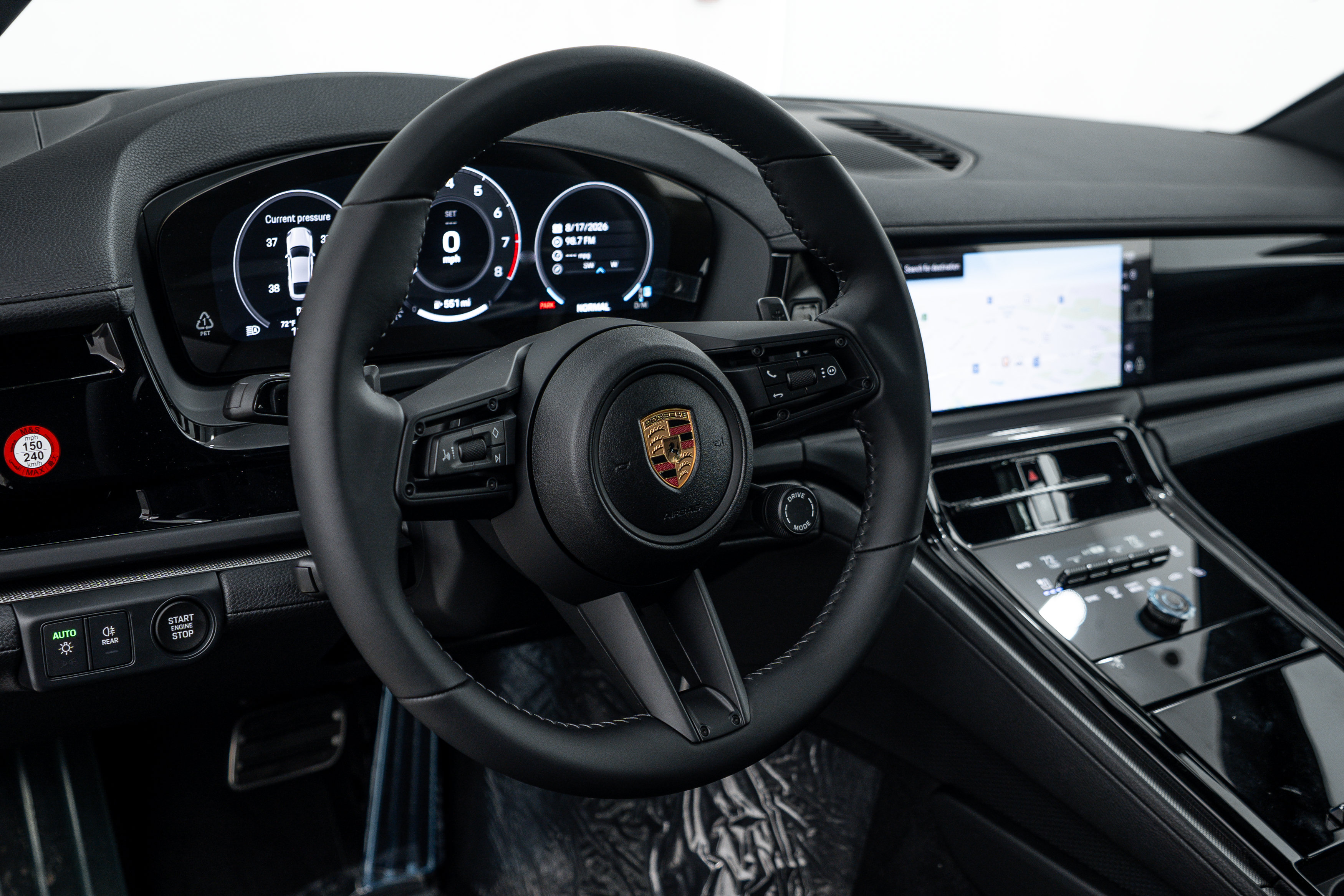 New 2026 Porsche Panamera 4 AWD/4WD image 15