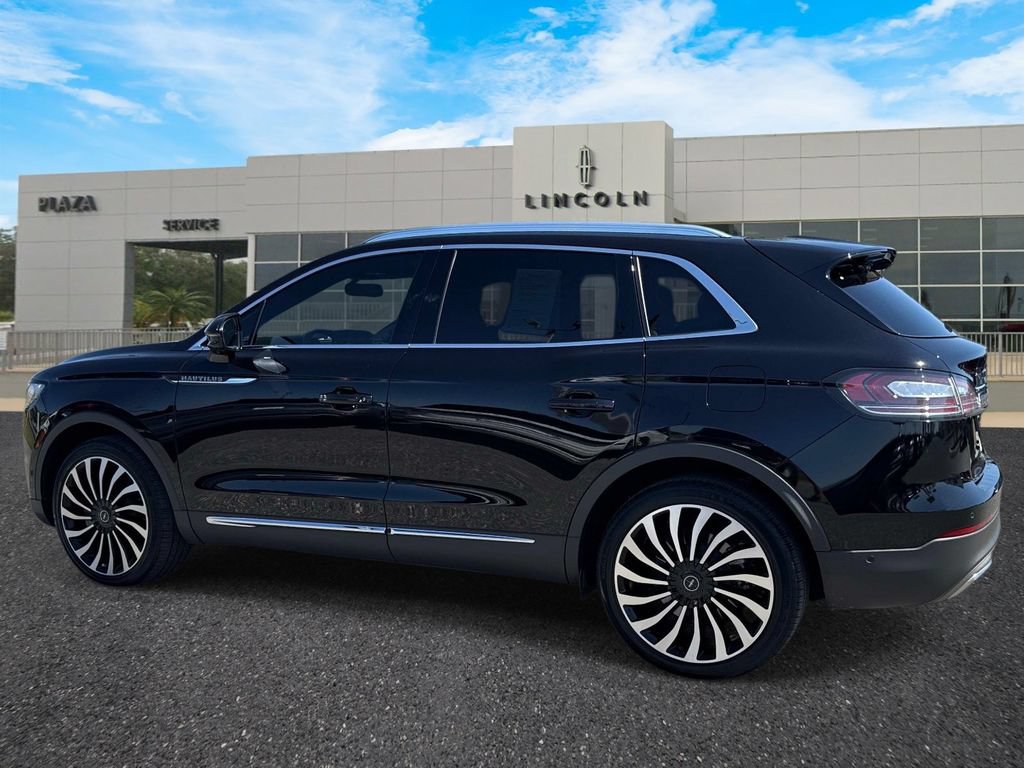 Used 2023 Lincoln Nautilus Black Label AWD/4WD image 6