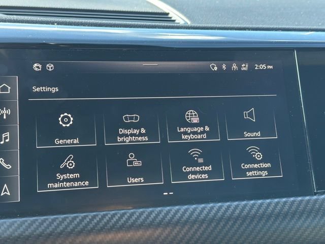 Used 2022 Audi e-tron GT Premium Plus w/ Performance Package AWD/4WD image 26