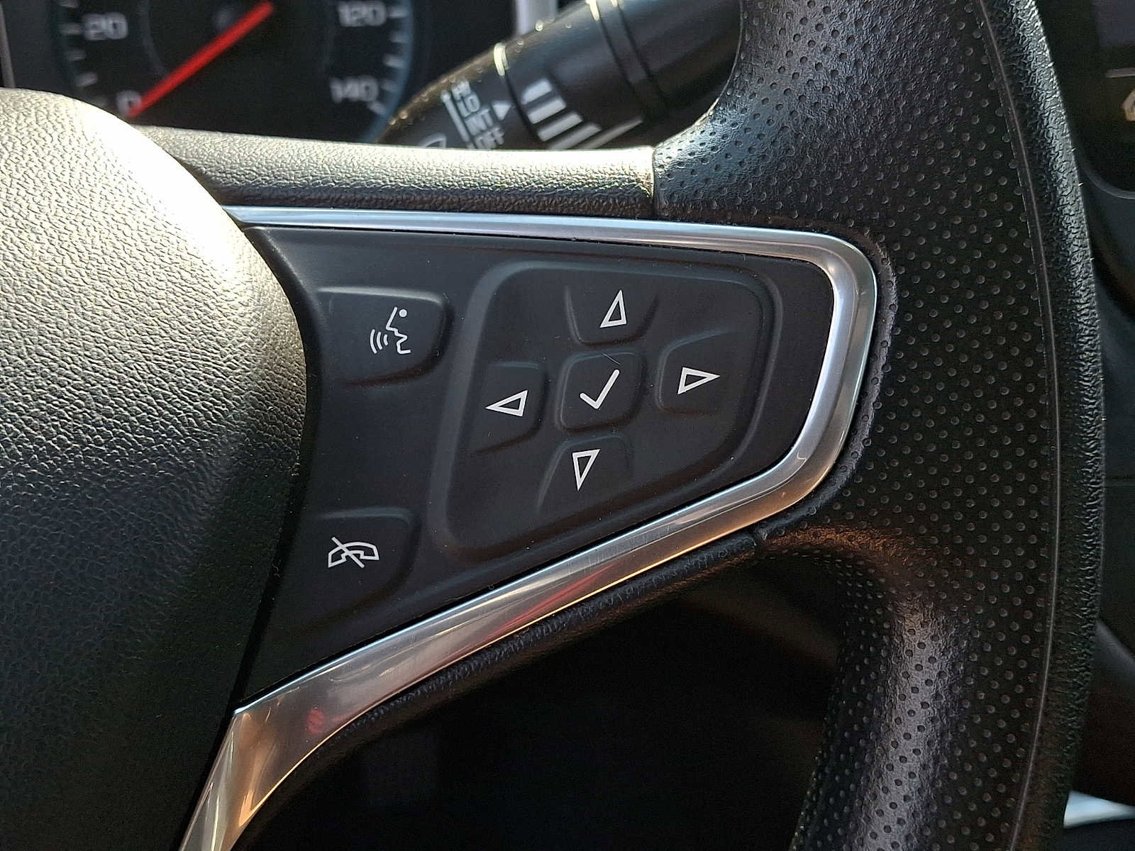 Used 2022 Chevrolet Malibu LT image 21