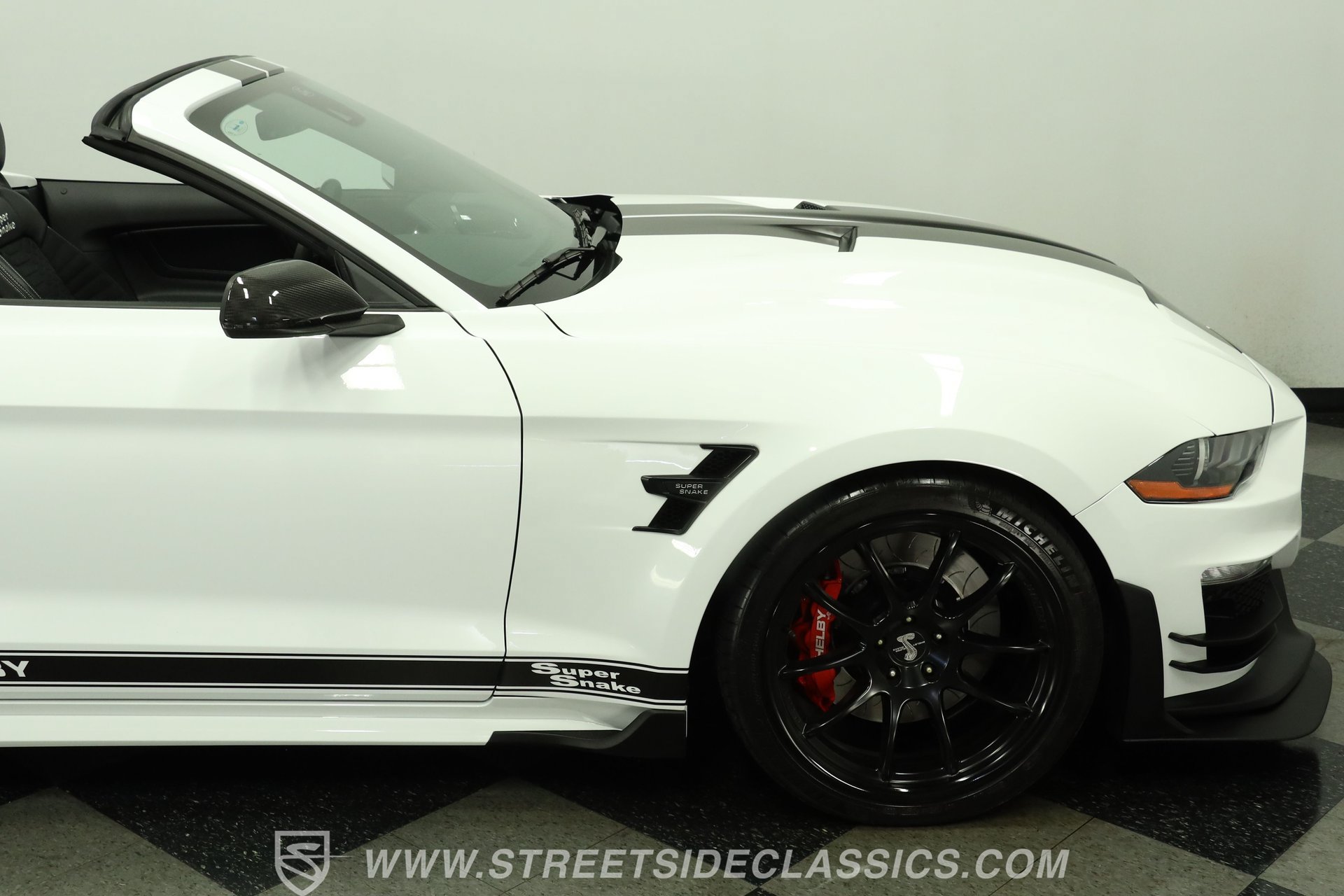 Used 2023 Ford Mustang GT Premium w/ GT Performance Package RWD image 29