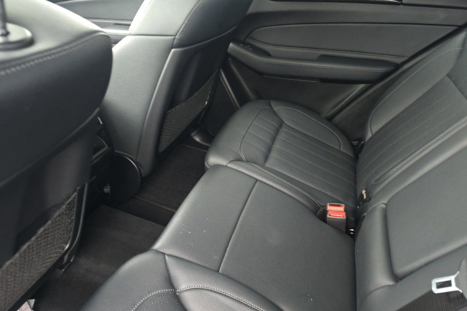 Used 2018 Mercedes-Benz GLE 350 4MATIC image 12