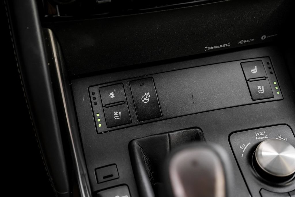 Used 2022 Lexus IS 350 F Sport RWD image 22