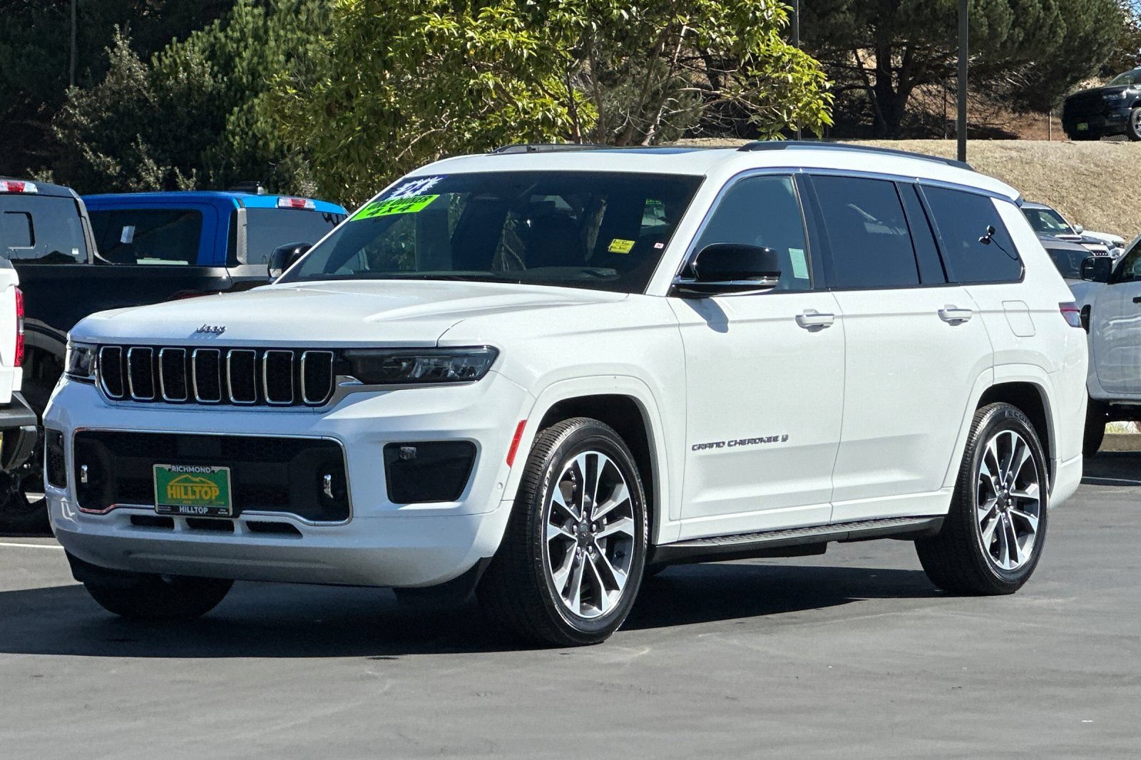 Certified 2024 Jeep Grand Cherokee L Overland w/ Trailer Tow Package AWD/4WD image 8