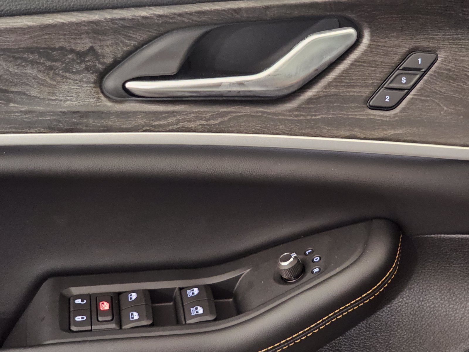New 2026 Jeep Grand Cherokee Limited AWD/4WD image 23