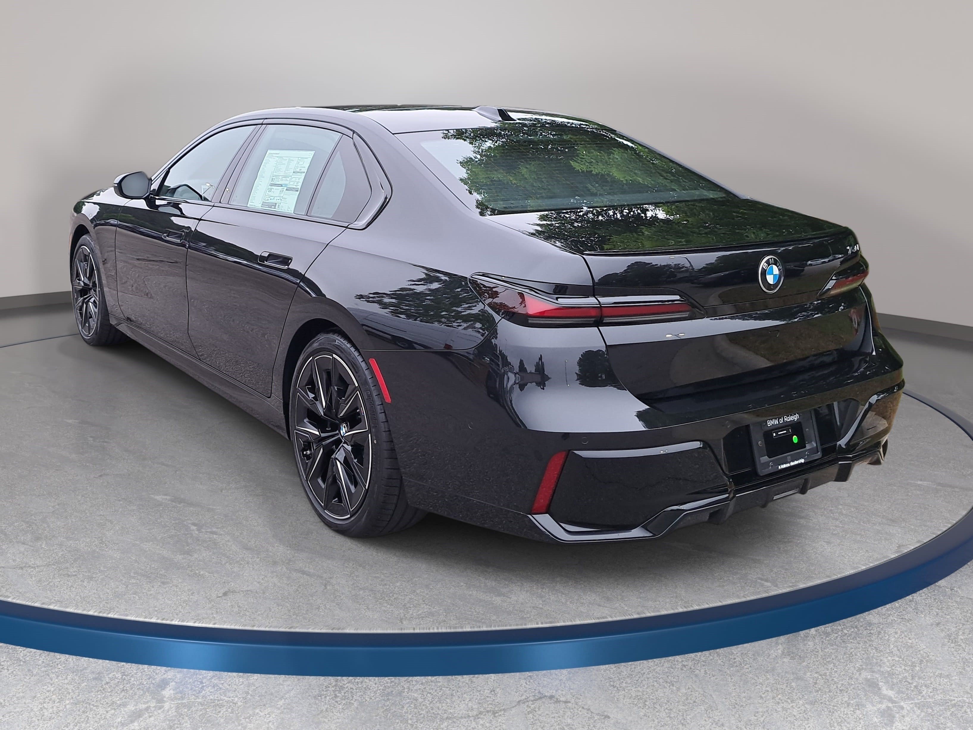 New 2026 BMW 740i RWD image 7